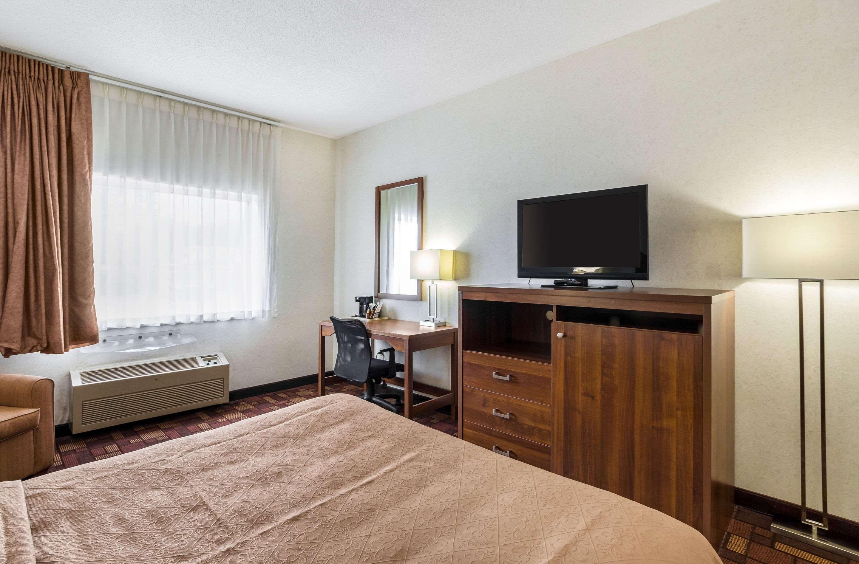 Econo Lodge Luverne I-90 Buitenkant foto