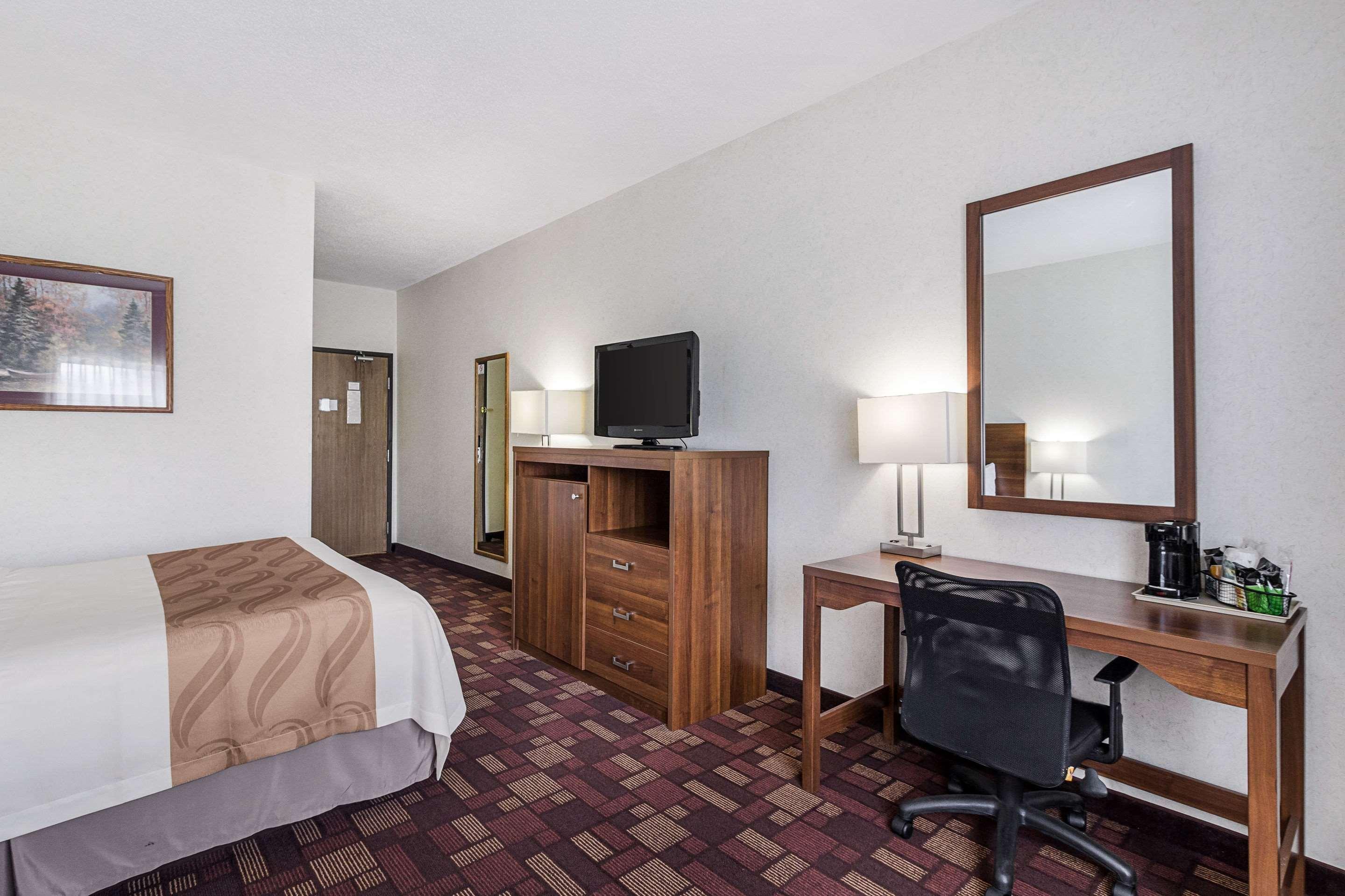 Econo Lodge Luverne I-90 Buitenkant foto