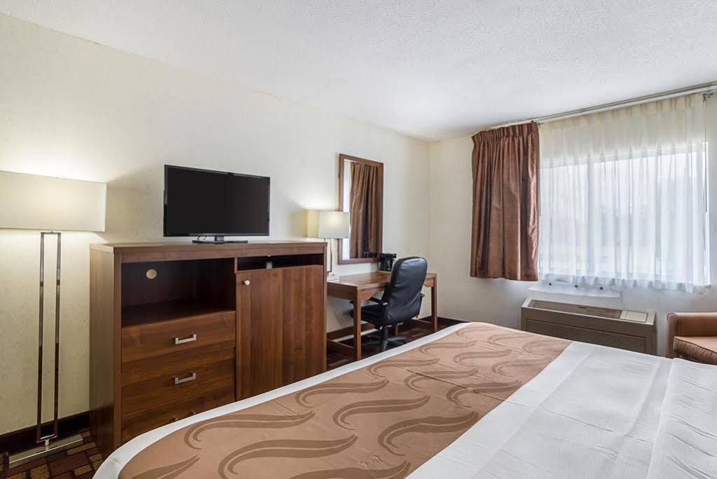 Econo Lodge Luverne I-90 Buitenkant foto