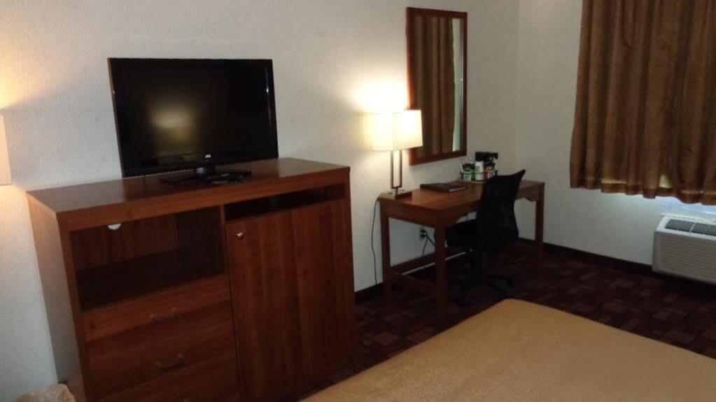Econo Lodge Luverne I-90 Buitenkant foto